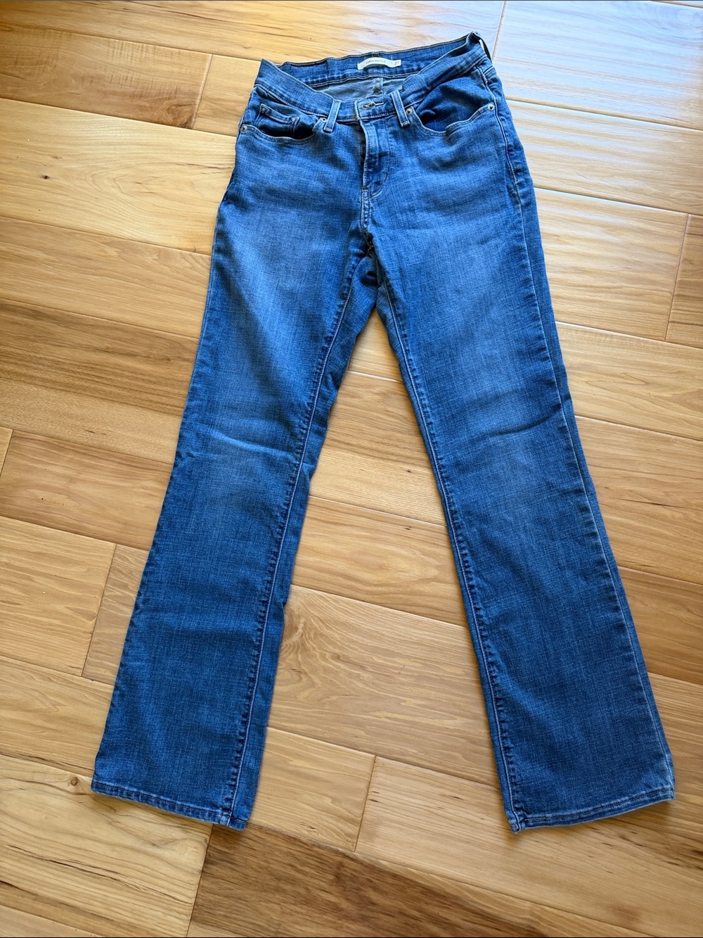 Levi’s bootcut curvy